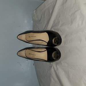 Open Toe heels size 8.5 Navy Blue
